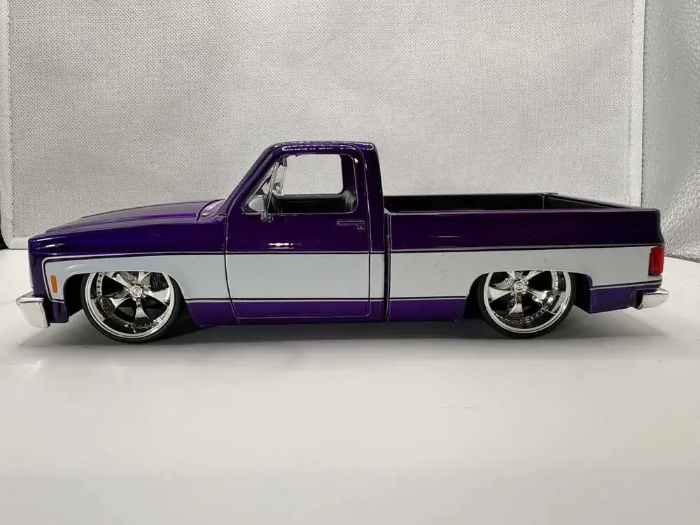 Jada Just Trucks 1985 Chevrolet C-10 Purple and Silver 1/24 Diecast Model